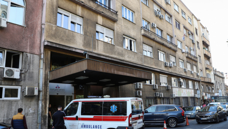 NOVA BOLNIČKA ZGRADA U NIŠU, NOVA ZA "NARODNI FRONT" U BEOGRADU Vučić najavio velike projekte