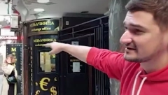 KRV I KOMADI CIGLE U DEČIJIM KOLICIMA Otac bebe za Alo! otkriva detalje jezive nesreće u Knez Mihailovoj (FOTO/VIDEO)