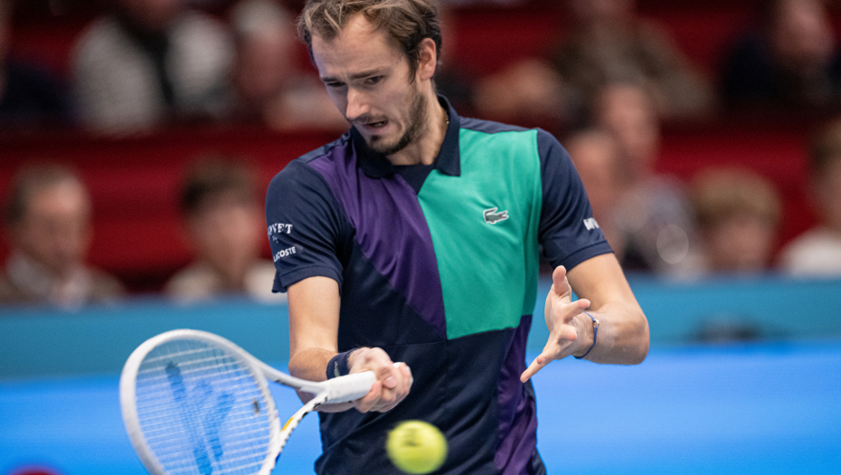 RUS JE U SJAJNOJ FORMI Medvedev posle preokreta pokorio Beč