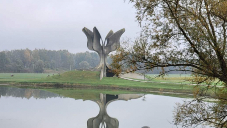 ANDRIJA JORGIĆ POSETIO JASENOVAC I REPUBLIKU SRPSKU Očuvanje sećanja na najveće stradanje srpskog naroda