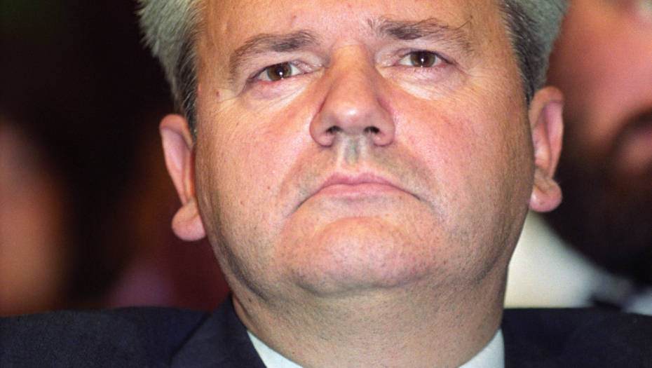 "VIDEO SAM KAKO MU ČUPAJU SRCE" Ovako su Albanci lagali o Račku, Milošević je bio u šoku