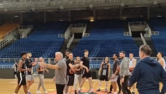 POVRATAK U ATINU Žoc stao na centar, izgovorio tri reči na GRČKOM i bacio sve u trans