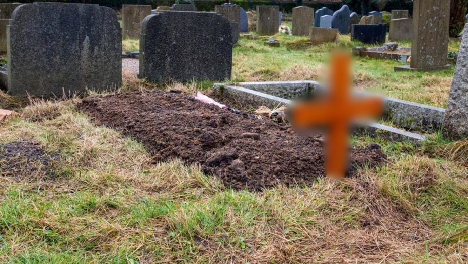 ANĐU SU SAHRANILE KOMŠIJE Za muža nije postojala, deca je zaboravila, umrla od tuge, napuštena, sama