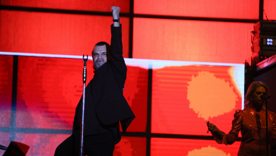 OVO SE NE PROPUŠTA Aca Lukas spreman da napravi spektakl u Sarajevu (FOTO)