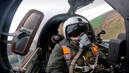 RUSI OBJAVILI SNIMAK BOMBARDOVANJA Ukrajinske fabrike raketa pogođene preciznim vazdušnim udarima (VIDEO)