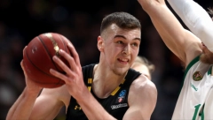 TRENIRAO SA KARIJEM, TOMPSONOM I JANGOM Koprivica se u Americi sprema punom parom