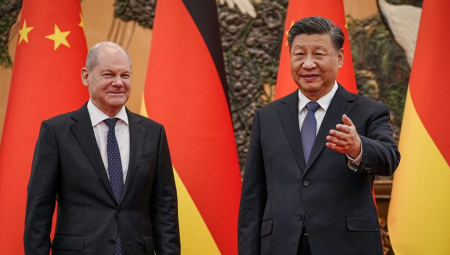 SAD i NATO koriste Kinu i Ukrajinu da drže EU u šaci