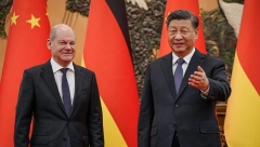 NEMAČKA I KINA SPREMNE ZA SARADNJU Oko jedne stvari Šolc i Si se bezuslovno slažu