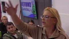 NEĆEŠ BITI STARATELJ SVOM SINU Marija manipuliše Miljanom preko Željka, javnost u šoku