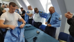 UZ SVOJ NAROD Aplauz za hrabri čin! (VIDEO)