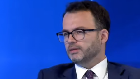 OGLASIO SE POTRČKO KURTIJEVE VEŠTICE Šiptari hoće da ubede ceo svet da su Srbi napali sami sebe! (FOTO)