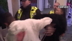 MAJA NASRNULA NA BILALA Pljušte šamari Marinkovićeve, obezbeđenje odmah uletelo i razdvojilo je od Bilala, šok (VIDEO)