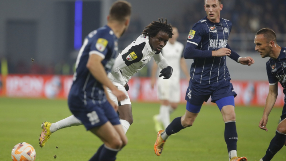 CRNO-BELI SE VRATILI U IGRU Partizan slavio u Bačkoj Topoli i uključio se u borbu za drugo mesto i Ligu šampiona (VIDEO)