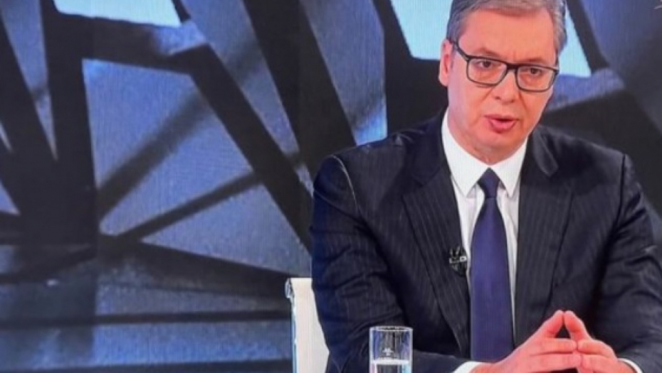 VUČIĆ NAJAVIO POVEĆANJE PRIMANJA Plate će rasti mnogo više od inflacije, povećavamo i penzije