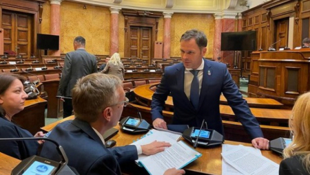SINIŠA MALI POZVAO NA ODGOVORNU POLITIKU "To nije dobra mera, to bi poguralo inflaciju"