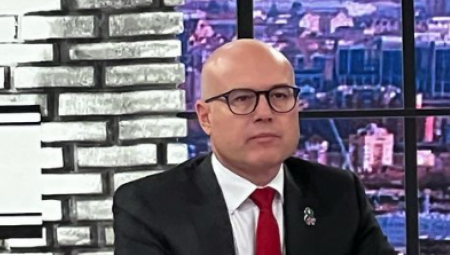 MIR I SLOBODA NEMAJU CENU! Vučević: Srbija je posvećena dijalogu, ali imamo razrađene planove za svaku moguću situaciju (FOTO)