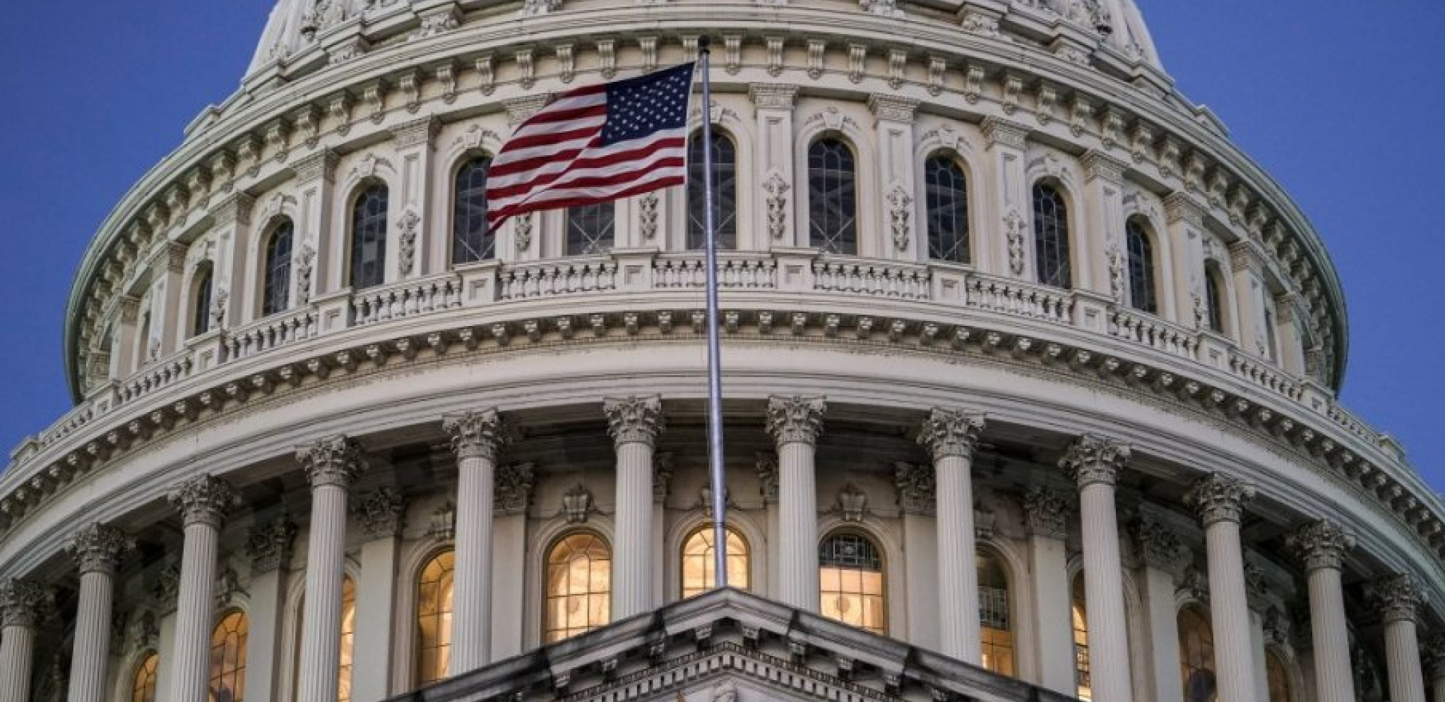 VAŠINGTON STALNO ŠALJE PARE KIJEVU Amerikanci imaju pravo da znaju gde ide njihov novac