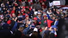 FOTO FINIŠ IZBORA U AMERICI! Dve države su ključne, građani ne veruju Bajdenu!