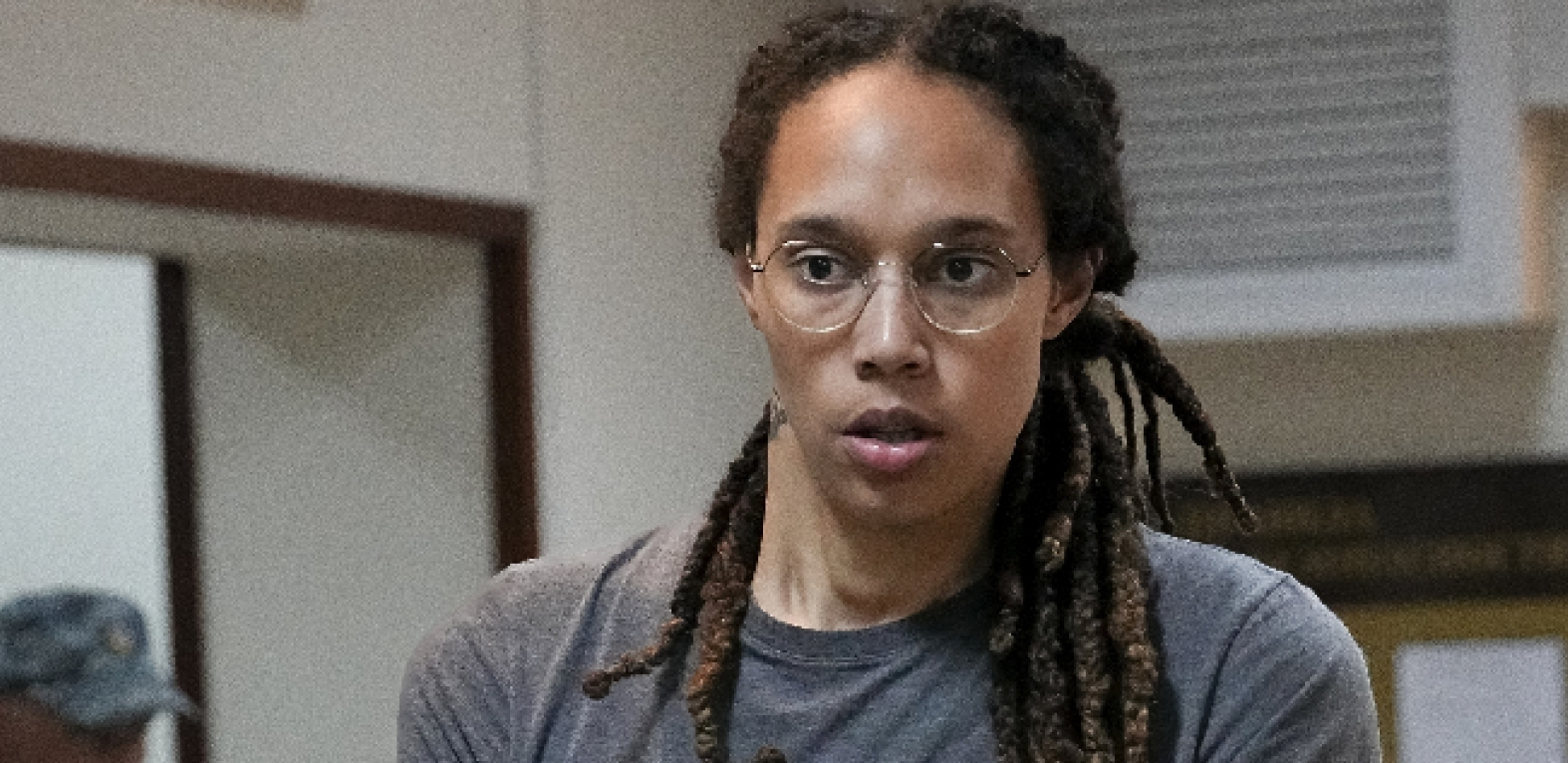 ADVOKATI U ŠOKU Niko ne zna gde je uhapšena košarkašica zatvorena u Rusiji