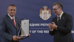 "ČEKA IH ODLIČNA BUDUĆNOST" Vučić: Radiće u državnim organima Srbije, niko neće biti na ulici! (VIDEO)