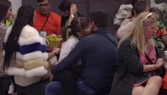 POKAJNICA Nakon što je Zola odbio, Miljana Bebici pevala na uvo