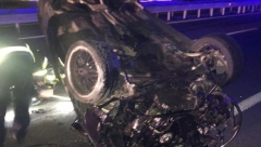 DRAMA NA AUTO - PUTU "MILOŠ VELIKI" Automobil završio na krovu, supružnici povređeni! (FOTO)