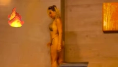 ISPLIVALA FOTKA POTPUNO GOLE JOVANE JEREMIĆ Javnost se drži za glavu, ulazite na sopstvenu odgovornost (FOTO)