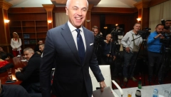 POŠTENI NALAZAČ VRATIO NOVČANIK Terzić izgubio dokumenta kada je kupovao pljeskavicu u Surdulici, a onda...