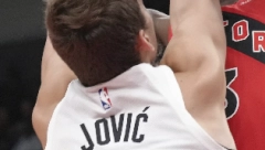 SRBIJA DOBILA NOVU NBA ZVEZDU Jović postao starter, pa ispisao istoriju Majamija (VIDEO)