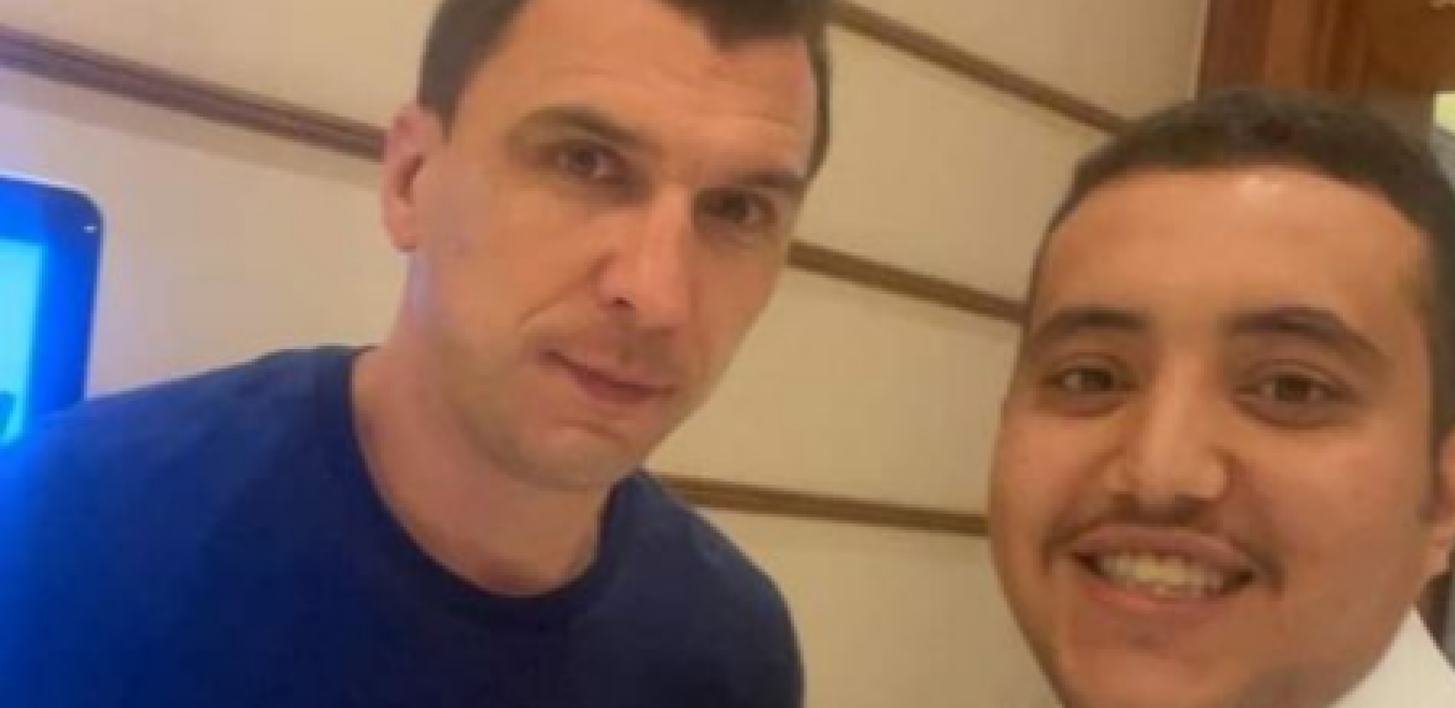 SRBIN U KATARU URNISAO HRVATE Mandžukiću se slošilo od šale našeg čoveka: Gde su najbolji igrači Mitrović i Vlahović?