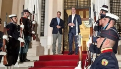 GLAVNA TEMA - KOSMET Predsednik Srbije Aleksandar Vučić se oglasio nakon sastanka sa Micotakisom (FOTO)