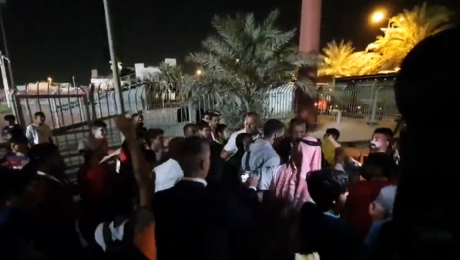 DRAMA Policija morala da spašava Vlahovića, reagovalo i naše obezbeđenje (VIDEO)