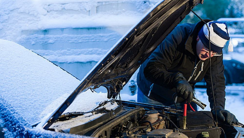 NIJE DOVOLJNO SAMO ZAMENITI ZIMSKE GUME Stručnjak otkriva kako spremiti automobil za loše vremenske uslove