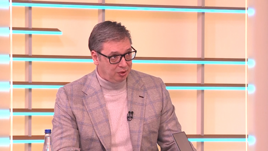 TAJKUNSKI MEDIJI UDARILI NA VUČIĆA "Jesi peder, što ne priznaš Kosovo i što ne uvedeš sankcije Rusiji"