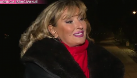 MORALA SAM DA PREVAZIĐEM, JA SAM RANJIVA ŽENA Sneki progovorila o razvodu, planitala je skroz drugačiji život, evo čime je trebalo da se bavi