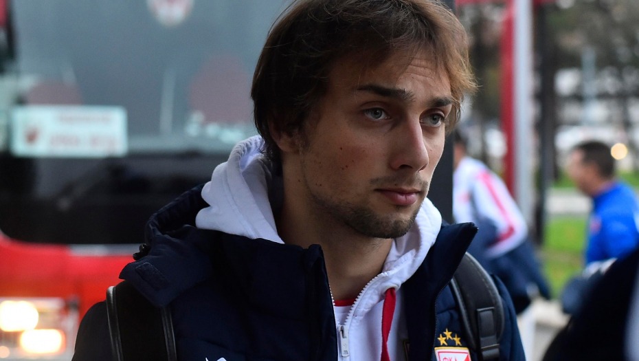 JEDVA ČEKA DA ZAIGRA PRED "DELIJAMA" Novajlija debitovao za Zvezdu, pa razgalio navijače