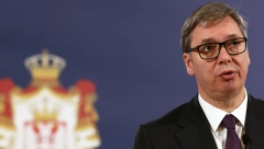 PREDSEDNIK VUČIĆ PORUČIO SUPRUZI SRBINA UHAPŠENOG NA JARINJU Suzana, niste sami ni vi ni vaša deca, znam da Dejan ništa nije uradio