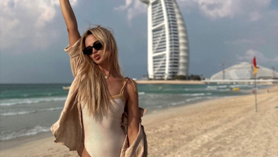VATRENA Milica Pavlović žari i pali u Emiratima
