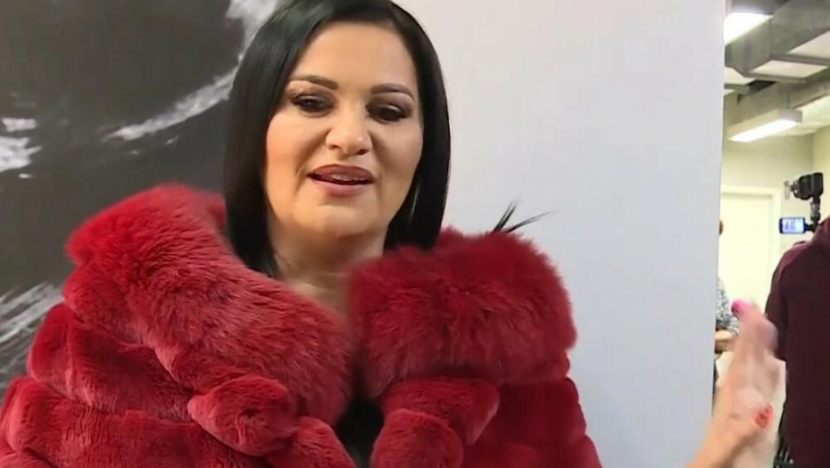 STVORENI JEDNO ZA DRUGO Jana važi za jednu od najlepših srpskih pevačica, a evo kako izgleda njen muž