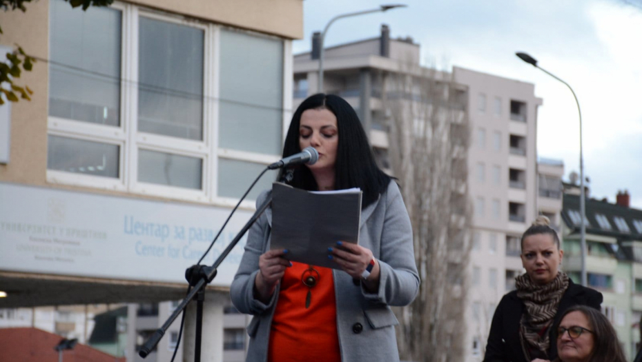 POTRESAN GOVOR MAJKE SA KOSMETA Zar treba verovati Kurtiju, zar smo naivni? Njegova politika je mržnja!