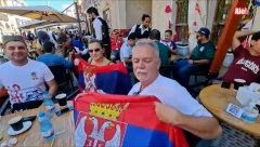 KREĆE LUDNICA U KATARU Srbi iz celog sveta stigli da bodre "orlove": Ljubav ne zna za kilometre (VIDEO)