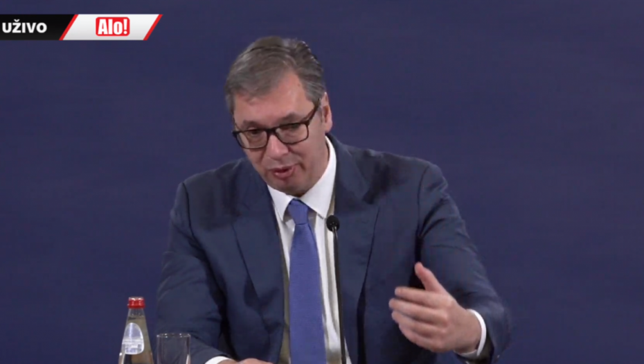 VUČIĆ POSLAO PORUKU NACIJI  Umemo sami da donosimo odluke i dobro razumemo potrebe naše zemlje