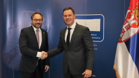 RAZGOVORI O VIŠE TEMA: Mali sa šefom Delegacije EU Emanuelom Žiofreom