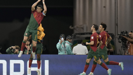 NEMA MU RAVNOG Kristijano Ronaldo svetski rekorder