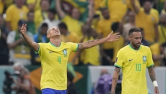 PROFESOR I DETE SU MRTVI... Dao dva gola protiv Srbije a onda se oglasio strašnom porukom