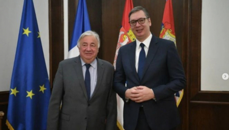 ČVRSTA VEZA PRIJATELJSTVA I ISTORIJSKE BLISKOSTI Vučić sa predsednikom Senata Francuske (FOTO)