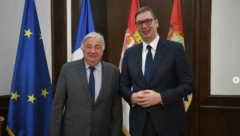ČVRSTA VEZA PRIJATELJSTVA I ISTORIJSKE BLISKOSTI Vučić sa predsednikom Senata Francuske (FOTO)