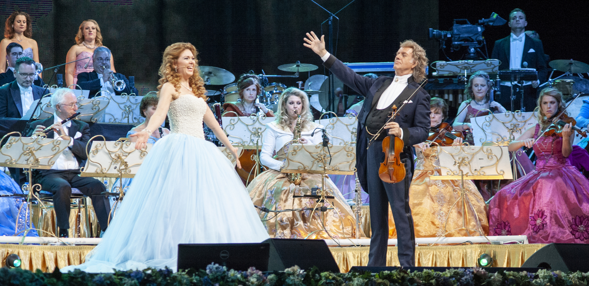 UZ PESMU "TAMO DALEKO"! Andre Rju poziva publiku na koncertu u "Štark Areni" 14. novembra 2024. godina