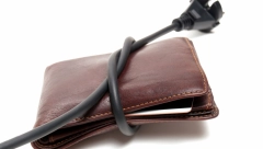 CENA STRUJE U NEMAČKOJ IDE U NEBESA! Stanovnike najbogatije zemlje EU od 1. januara očekuju drastično veći računi za električnu energiju