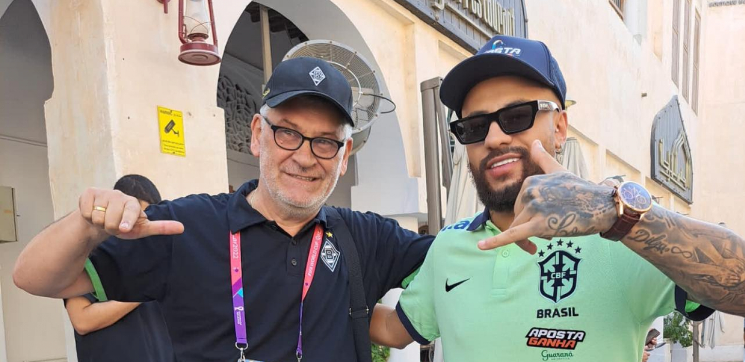 HIT PRIČA Stampedo u Dohi zbog Nejmara, čovek stao samo izveštaču Alo! (VIDEO)